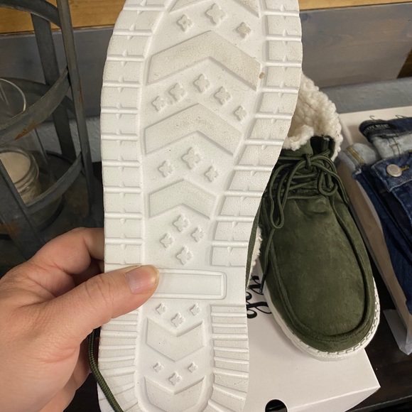 Odette shoes - Picture 3 of 3